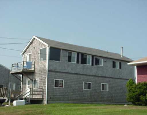 29 Calef Avenue, Narragansett