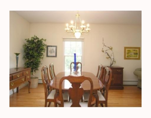 392 Wickford Point Road, North Kingstown