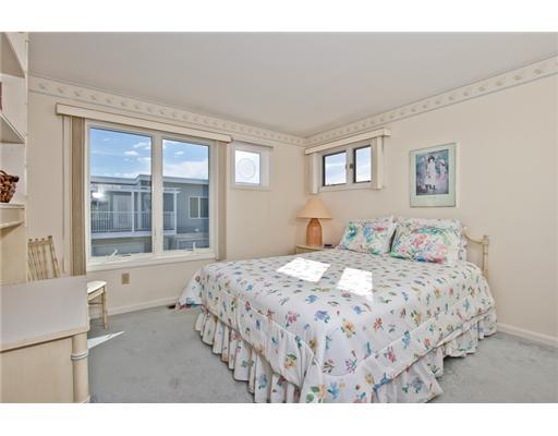 25 Beach Street  25, Narragansett