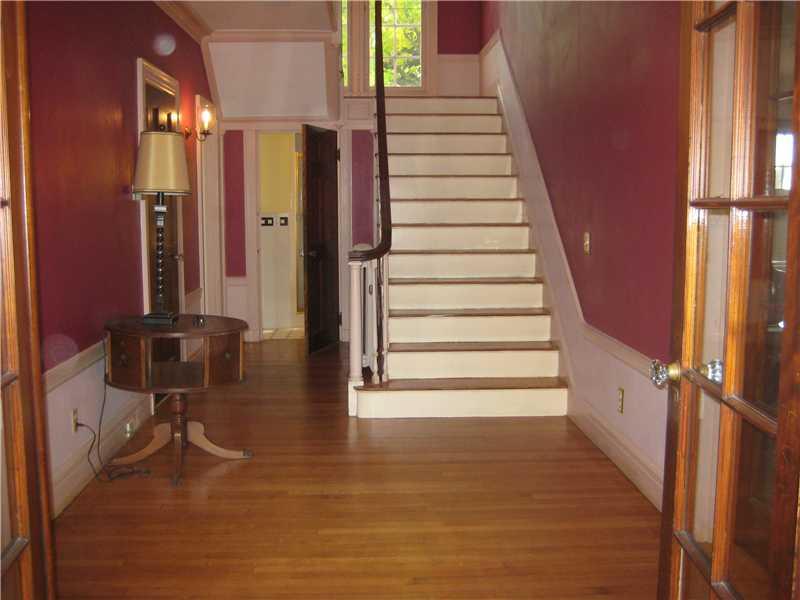 125 Morris Avenue, Providence, RI 02906 MLS 1027886 Lila Delman