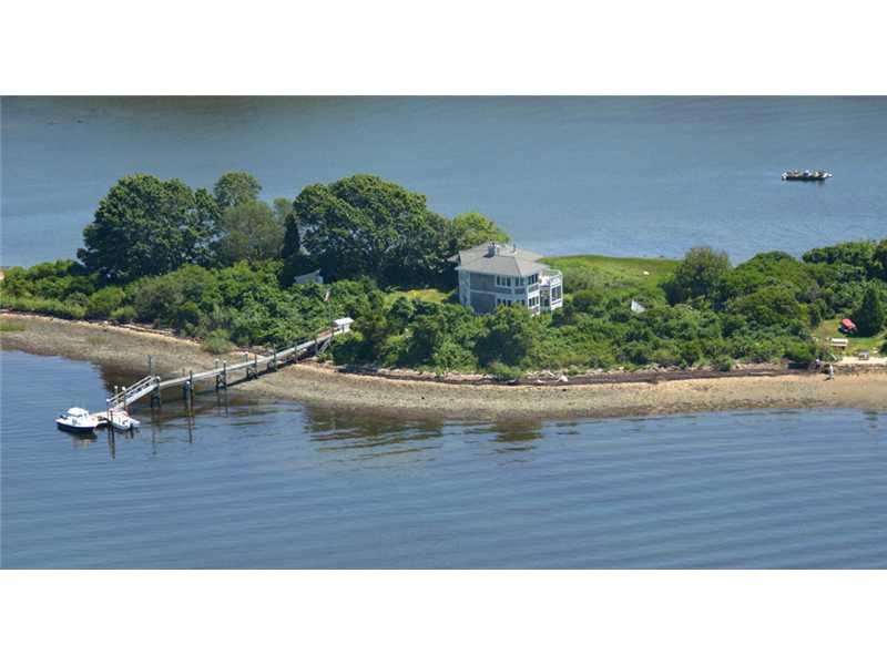 1 Jonathan Island, Narragansett