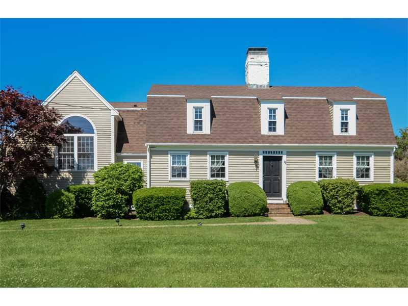 81 Ashurst Avenue, Middletown, RI 02842 MLS 1040554 Lila Delman