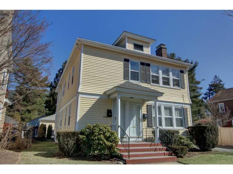 563 Wayland Avenue 2, Providence, RI 02906 MLS 1062583 Lila Delman