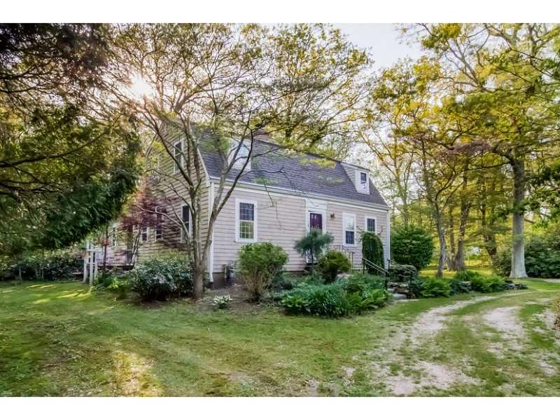 2318 Kingstown Road, South Kingstown