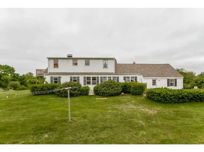 424 Succotash Road, South Kingstown