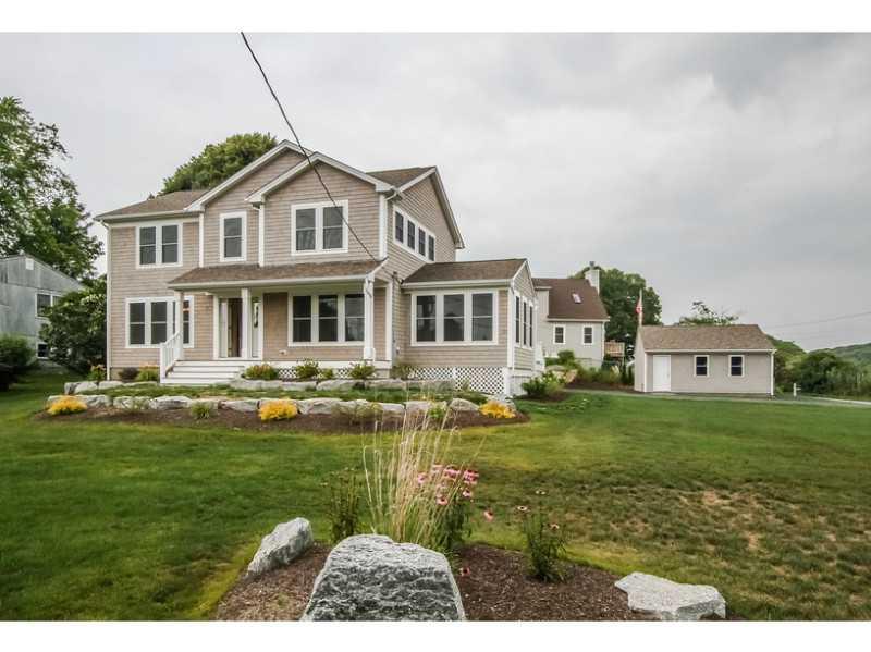 221 Foddering Farm Road, Narragansett