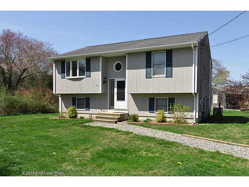 65 Greenbrier Road, Narragansett