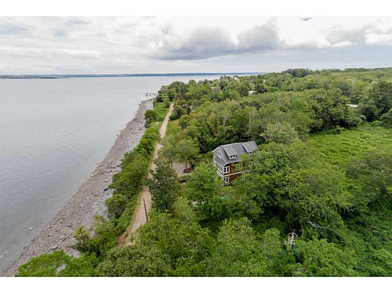 33 North Bay View Drive, Jamestown