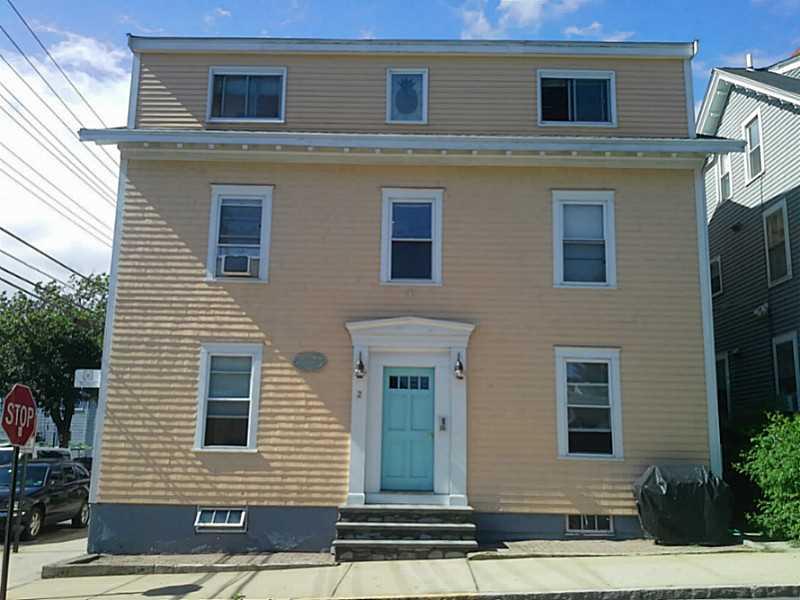 2 Dearborn Street, Newport