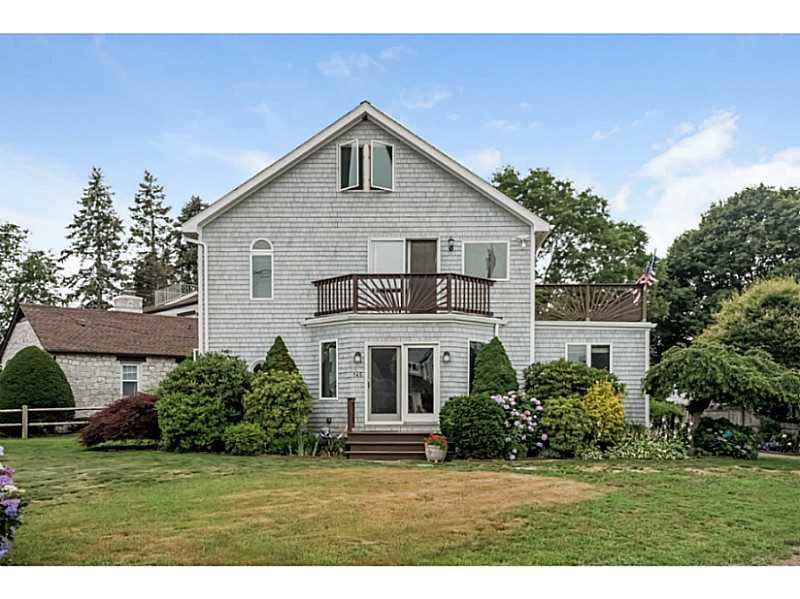 145 Colonel John Gardner Road, Narragansett