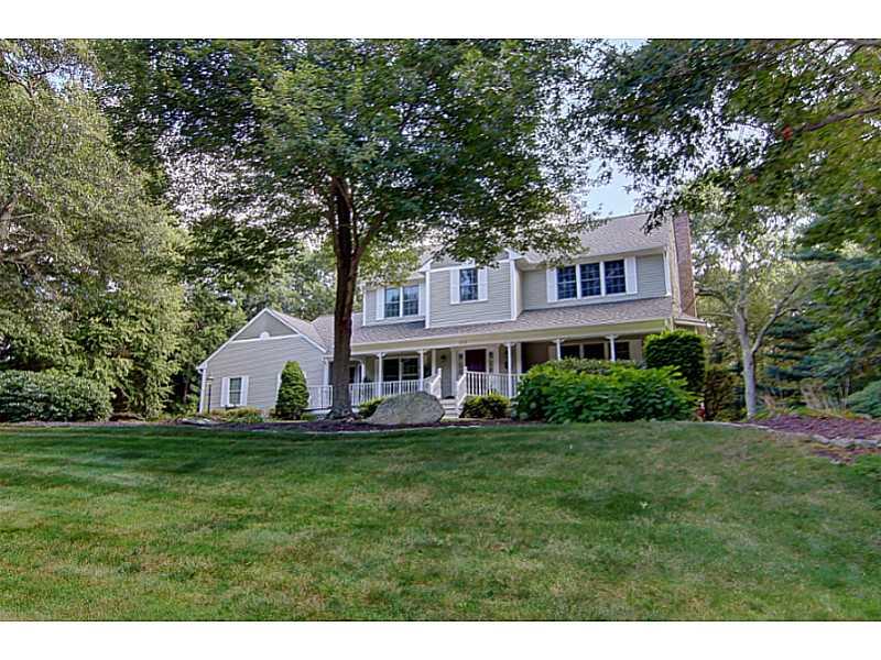 109 Woodridge Drive, North Kingstown