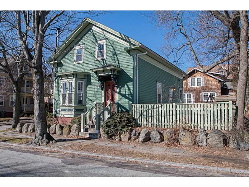 496 Morris Avenue, Providence, RI 02906 MLS 1118506 Lila Delman