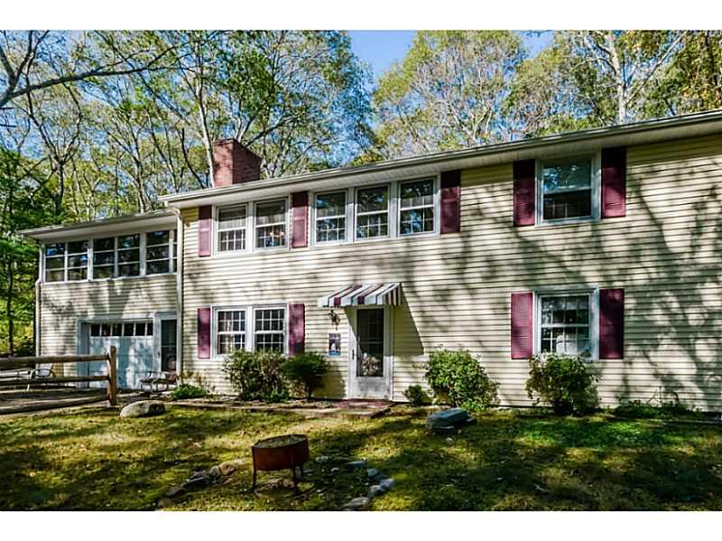 62 Hundred Acre Pond Road, South Kingstown