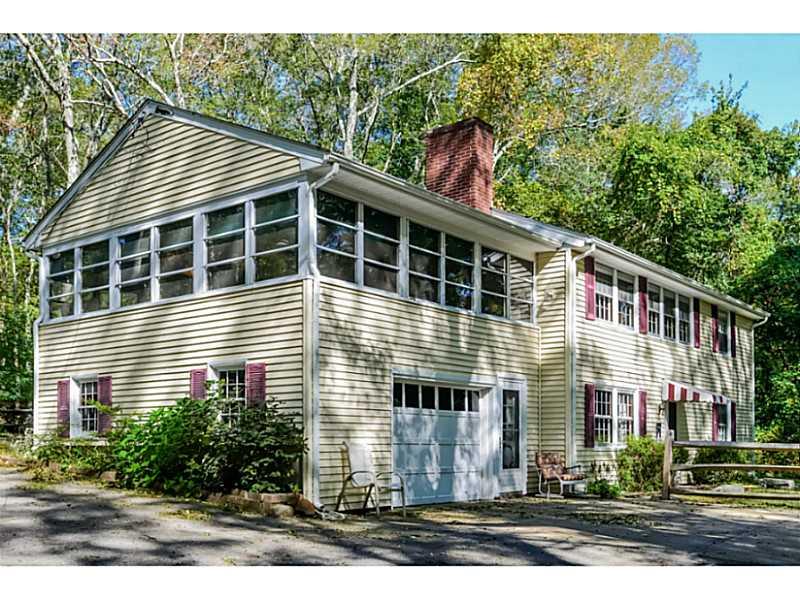 62 Hundred Acre Pond Road, South Kingstown