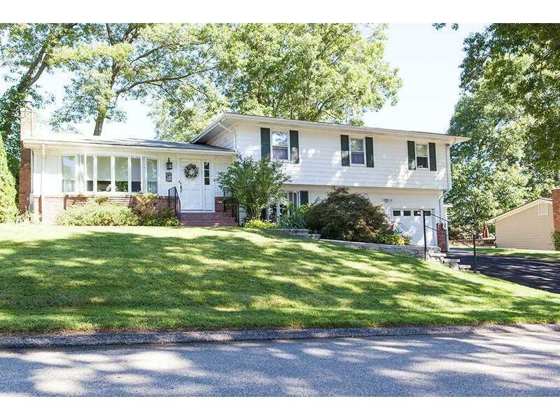 22 Colony Drive, Johnston, RI 02919 MLS 1136305 Lila Delman