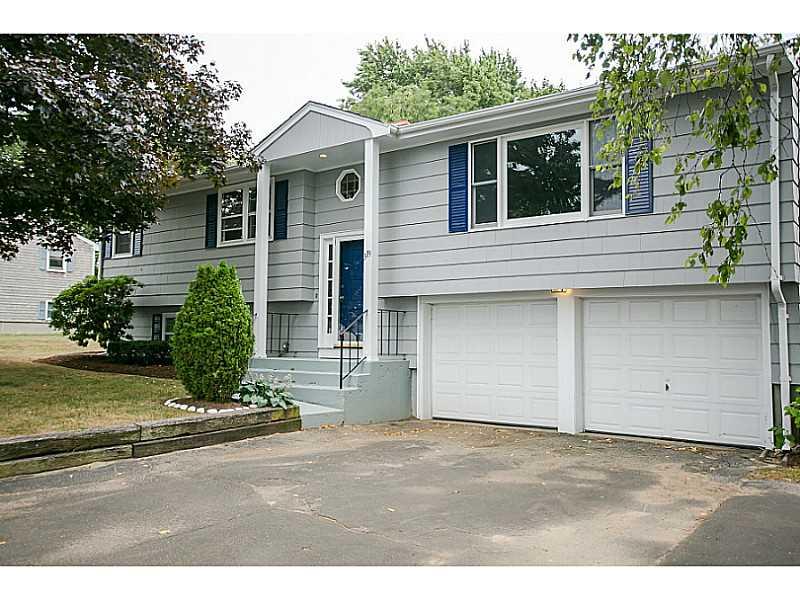 319 Old Mill Lane, Portsmouth, RI 02871 MLS 1135776 Lila Delman