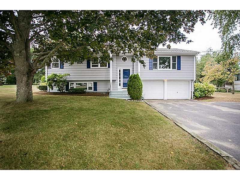 319 Old Mill Lane, Portsmouth, RI 02871 MLS 1135776 Lila Delman