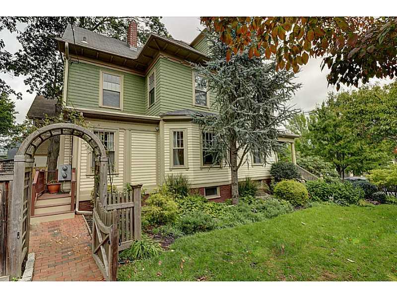 220 Morris Avenue, Providence, RI 02906 MLS 1138228 Lila Delman