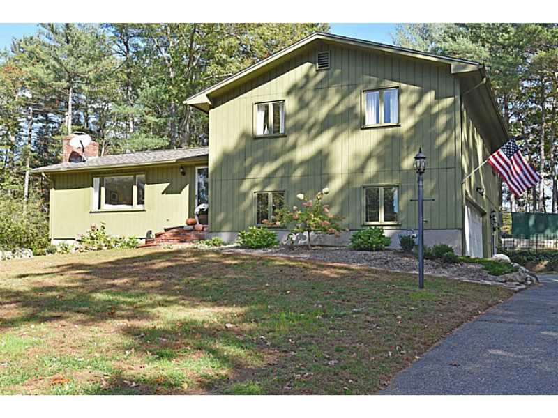 121 Wood Cove Drive, Coventry, RI 02816 MLS 1140034 Lila Delman