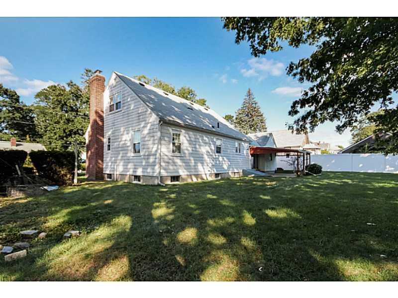 142 Chestnut Avenue, Cranston, RI 02910 MLS 1141132 Lila Delman