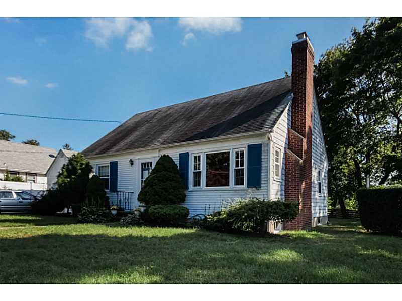 142 Chestnut Avenue, Cranston, RI 02910 MLS 1141132 Lila Delman