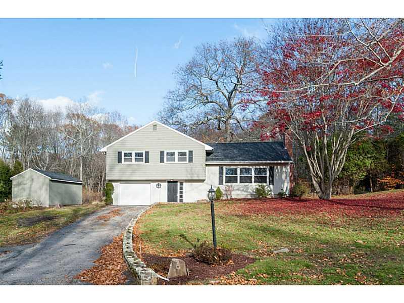 6 Overlook Drive, Hopkinton