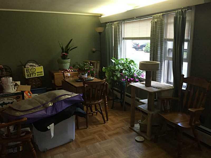 44 Clyde Street, West Warwick, RI 02893 MLS 1142166 Lila Delman