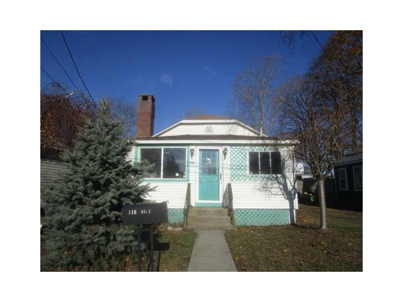115 Samuel Gorton Avenue, Warwick, RI 02889 MLS 1142547 Lila Delman