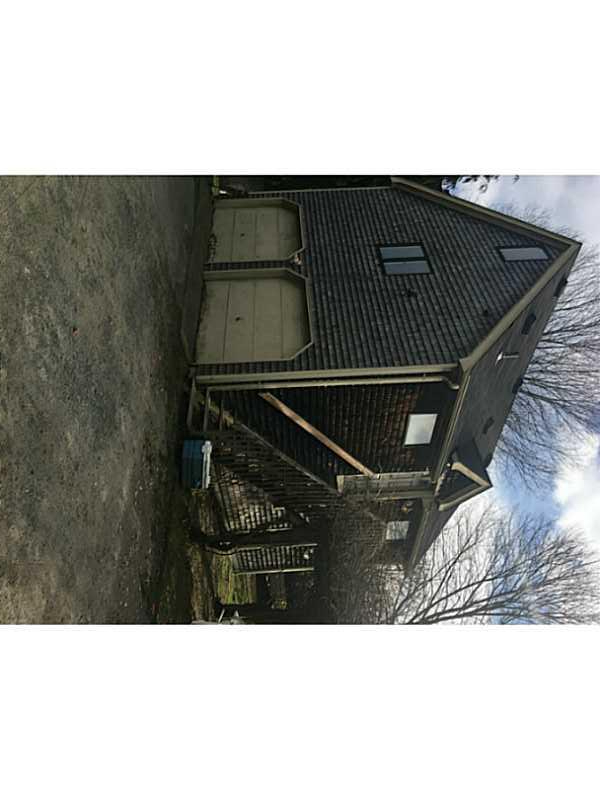 44 WHITWELL AV Newport, Rhode Island 02840 Lila Delman