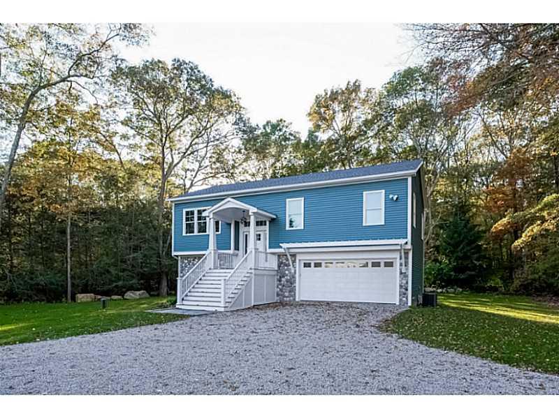 23 Country Lane, Pawcatuck