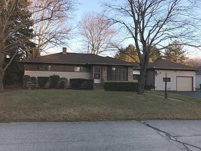 5 Arrowhead Trail, Smithfield, RI 02917 MLS 1143463 Lila Delman