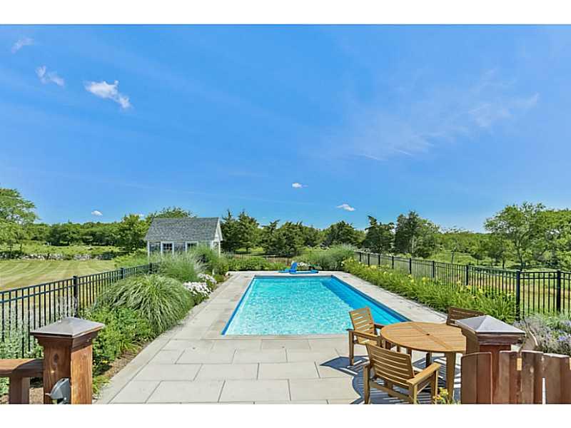 454 Matunuck Beach Road, South Kingstown