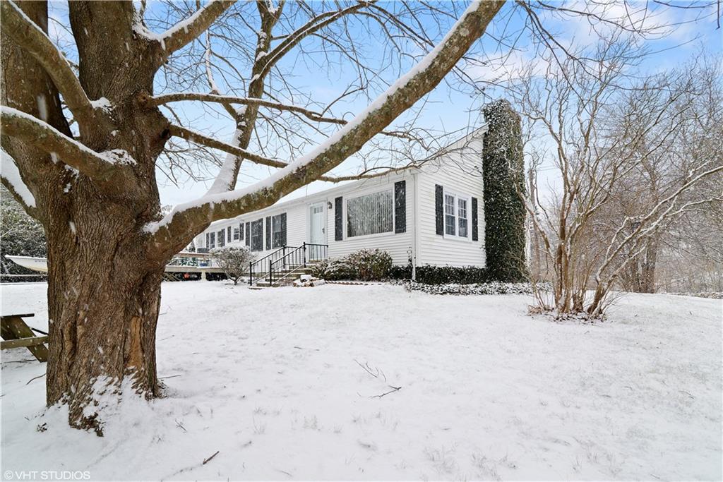 299 Succotash Road, South Kingstown, RI 02879 MLS 1150177 Lila Delman