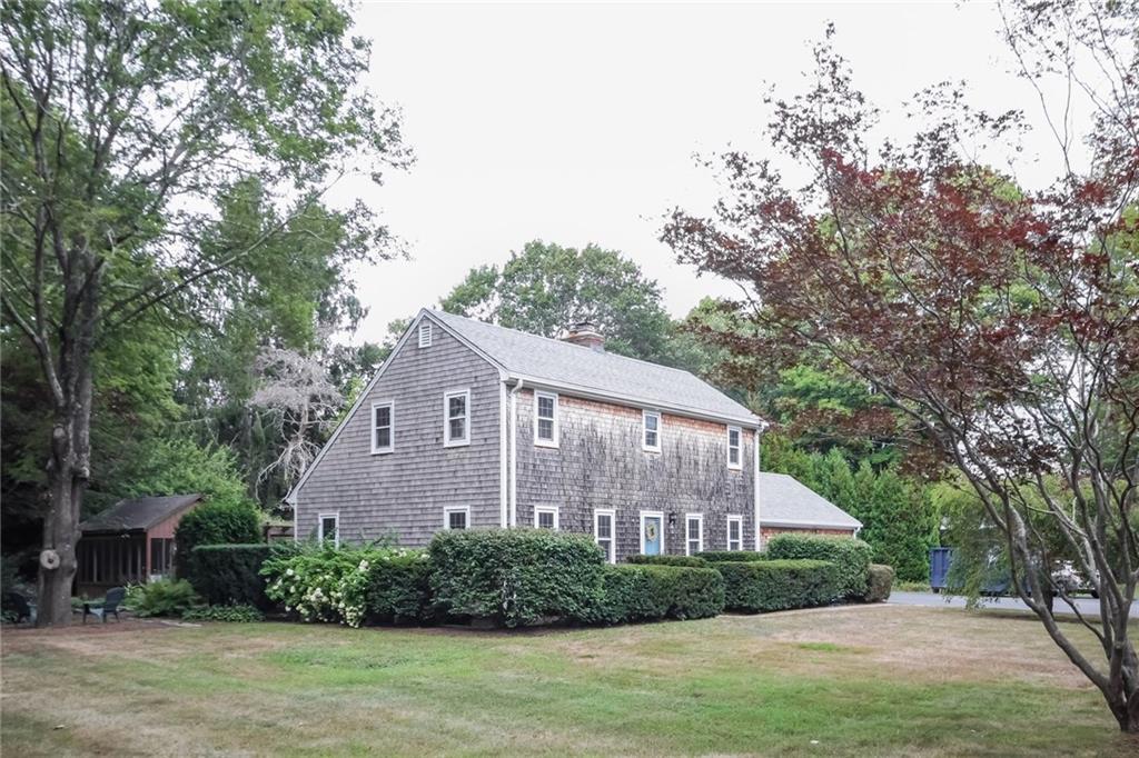 655 Post Road, South Kingstown