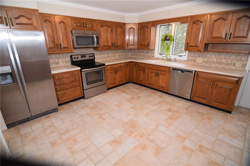 7 Morrone Court, Westerly, RI 02891 MLS 1153588 Lila Delman