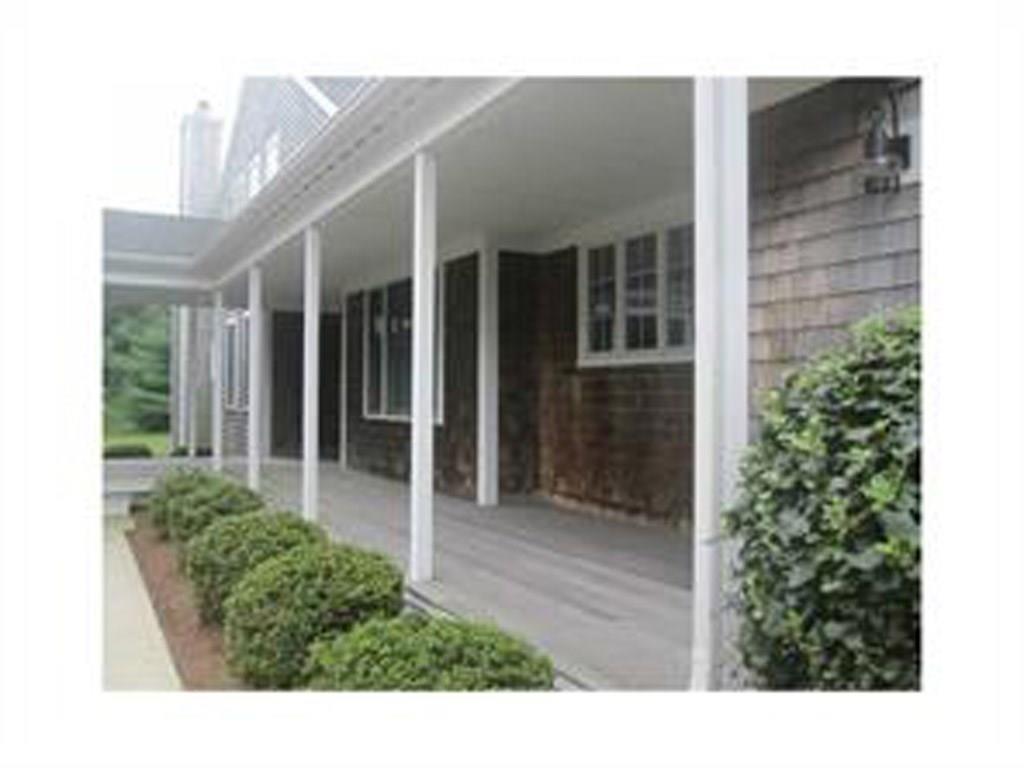 99 FERRY LANDING CIR Portsmouth, Rhode Island 02871 Lila Delman