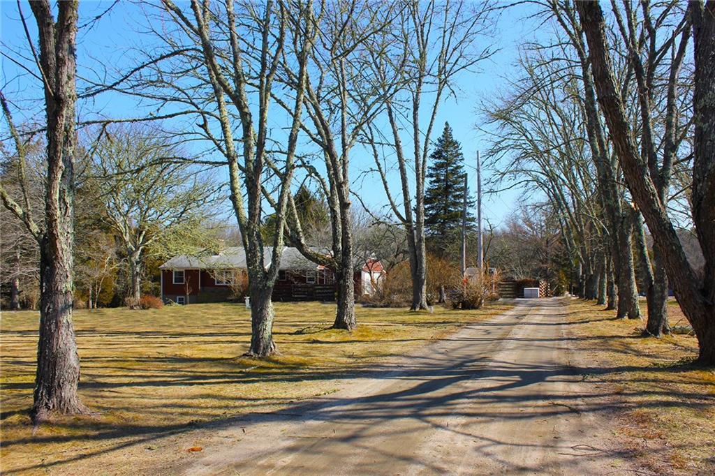 4630 - -a South County Trail, Charlestown