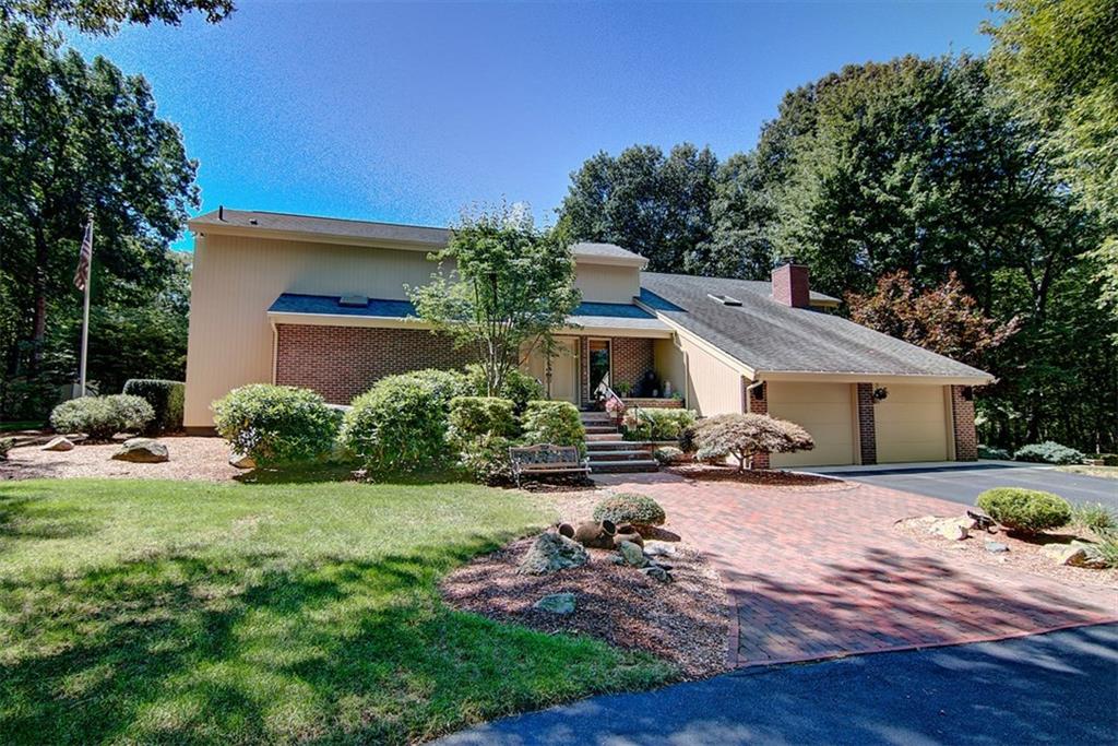 112 Jenckes Hill Road, Lincoln, RI 02865 MLS 1156473 Lila Delman