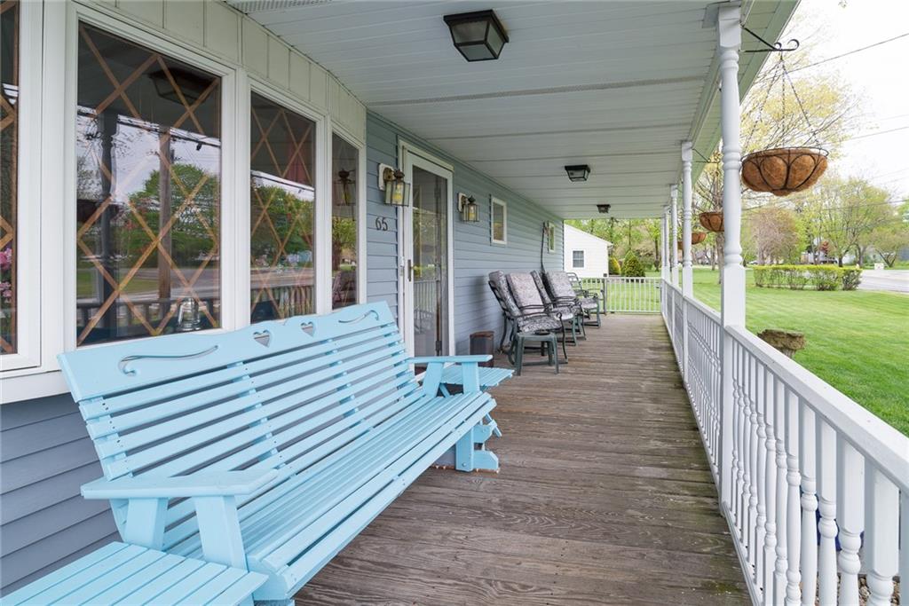 65 Middle Highway, Barrington, RI 02806 MLS 1157441 Lila Delman