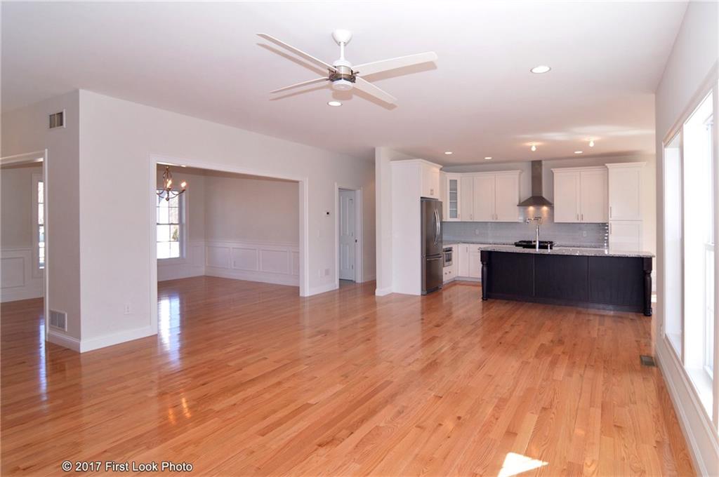 206 Rodman Lane, North Kingstown, RI 02852 MLS 1157964 Lila Delman