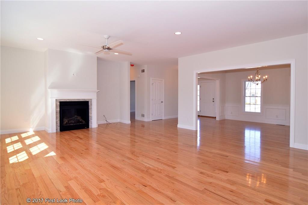 206 Rodman Lane, North Kingstown, RI 02852 MLS 1157964 Lila Delman