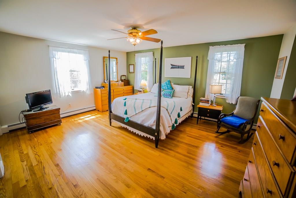 74 Sisson Pond Road, Portsmouth, RI 02871 MLS 1159554 Lila Delman