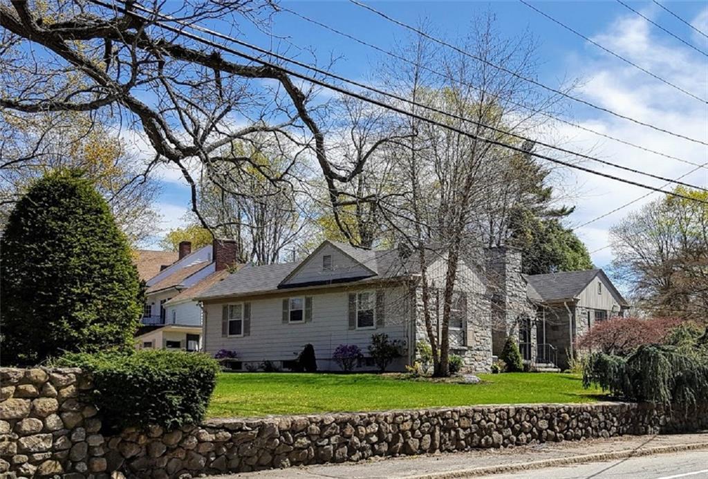 282 Oaklawn Avenue, Cranston, RI 02920 MLS 1161196 Lila Delman