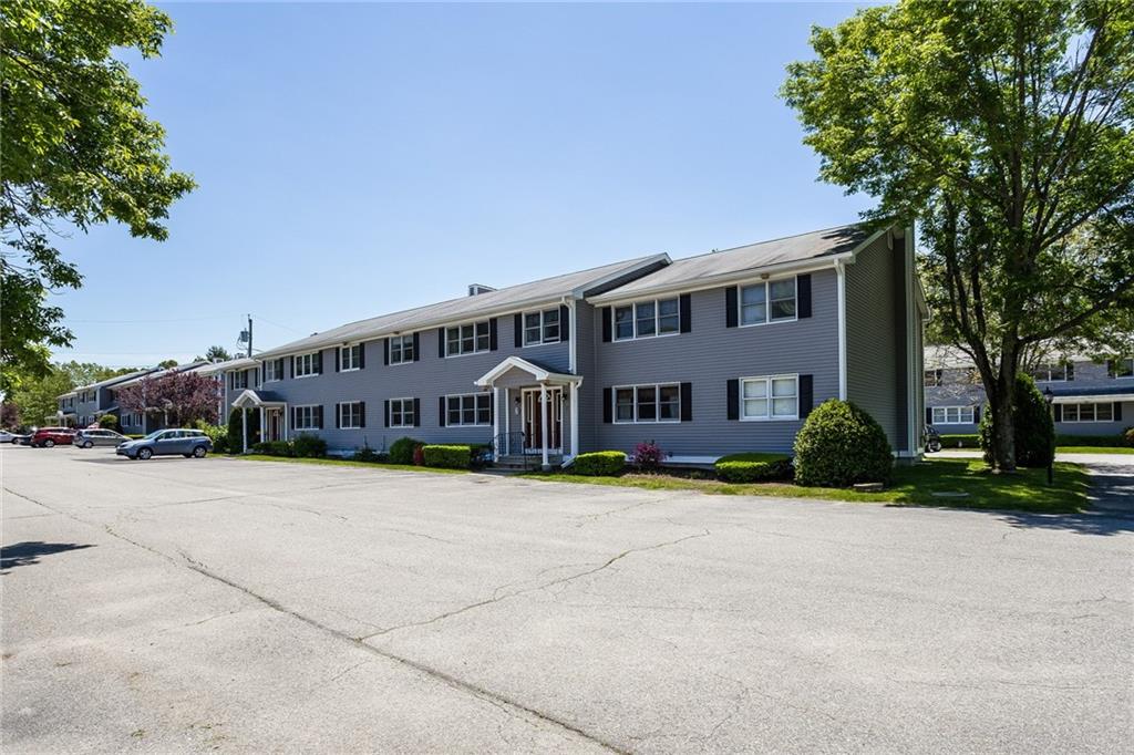 447 Stafford Road, Unite2, Tiverton, RI 02878 MLS 1163448 Lila Delman