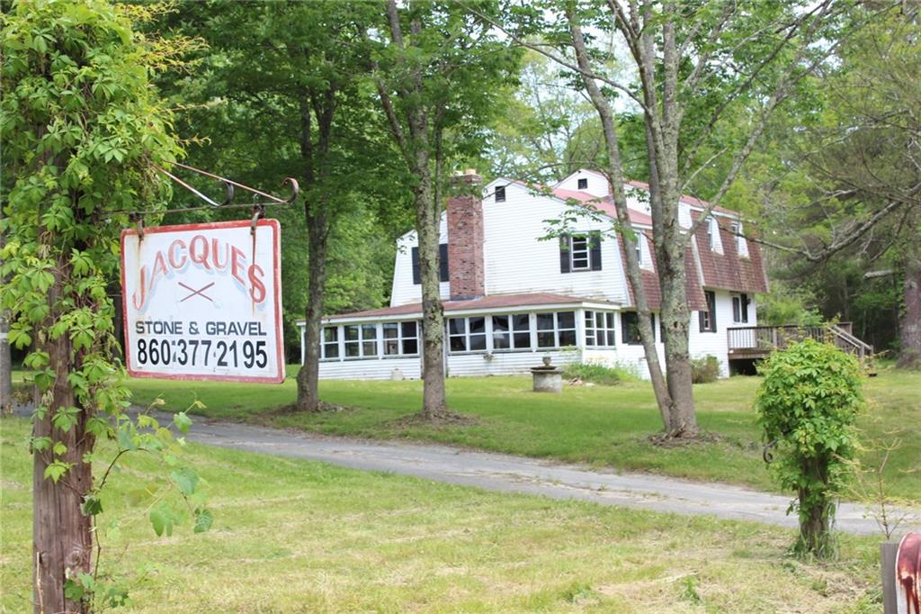 142 East Killingly Road, Foster