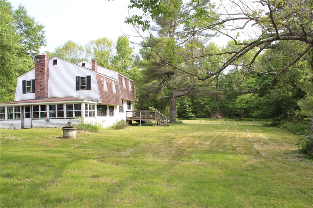 142 East Killingly Road, Foster