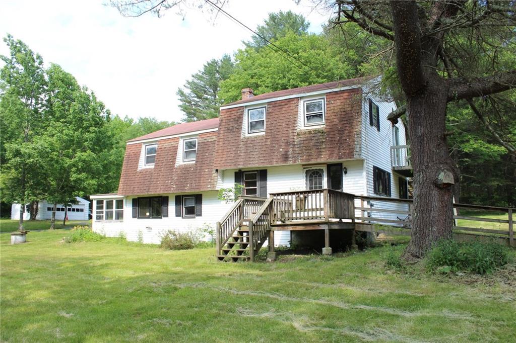 142 East Killingly Road, Foster