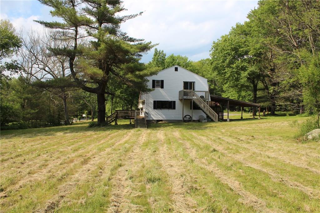 142 East Killingly Road, Foster