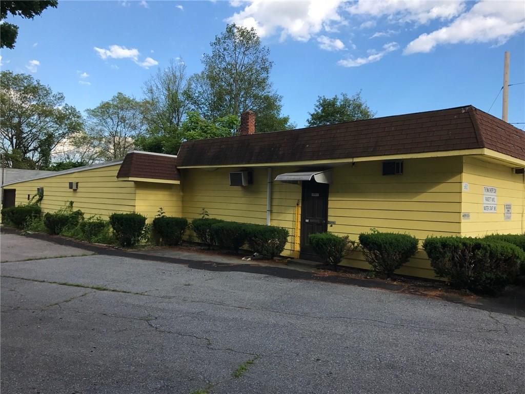 592 Manville Road, Woonsocket, RI 02895 MLS 1165637 Lila Delman