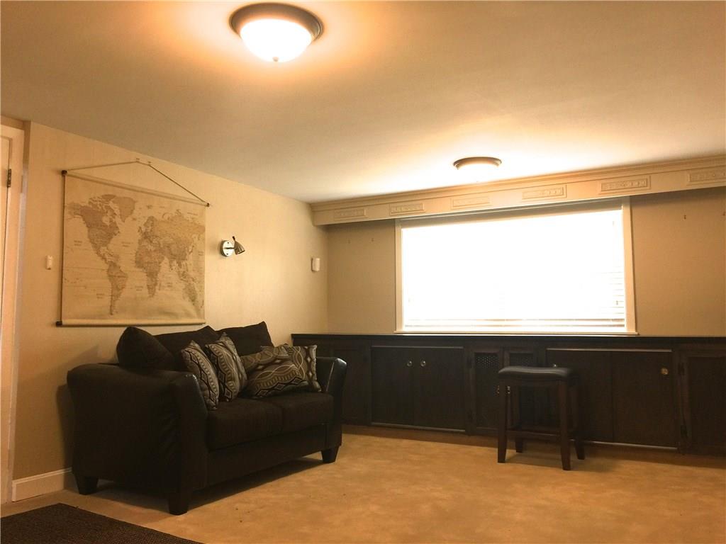 139 Garden Hills Drive, Cranston, RI 02920 MLS 1166074 Lila Delman